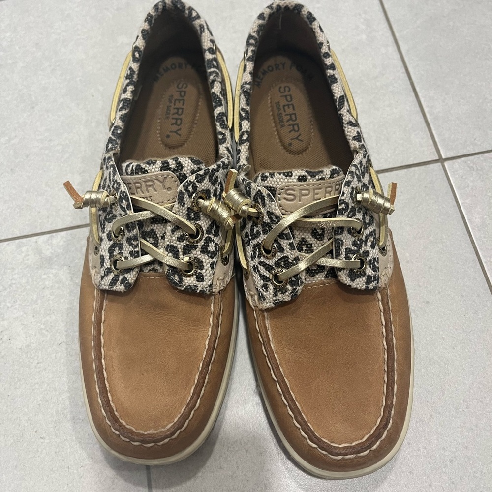 Sperry Size 6 New